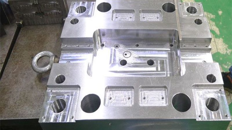 压铸模具使用寿命：揭秘其关键因素与优化策略